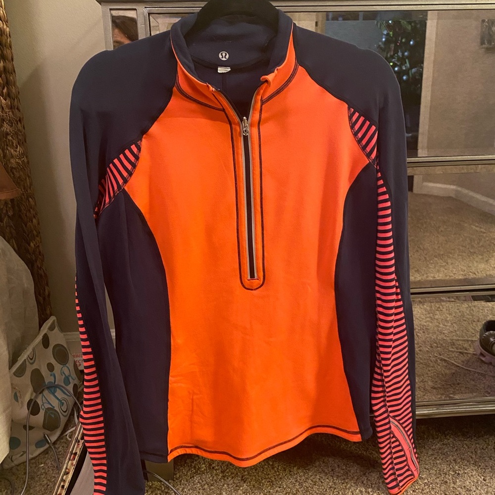 Lululemon pullover